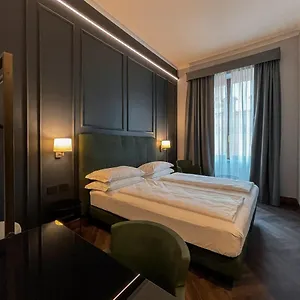Impero 4*, Cremona Itália