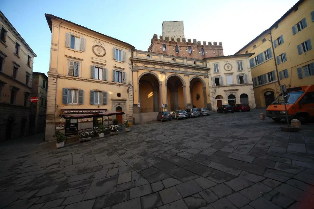 Hotel La Perla Siena 0*,